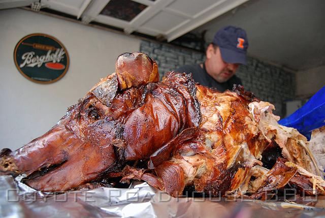 pigroast_2009_017.jpg