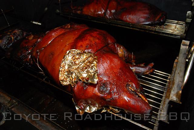 pigroast_2010_004.jpg