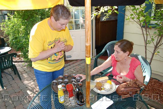 pigroast_2010_056.jpg