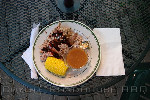 pigroast_2010_072.jpg
