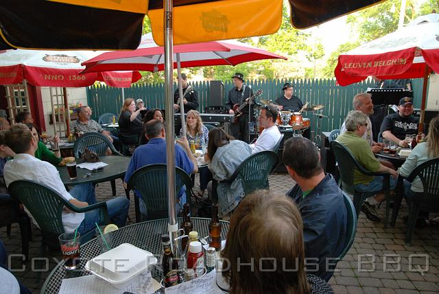 pigroast_2010_073.jpg